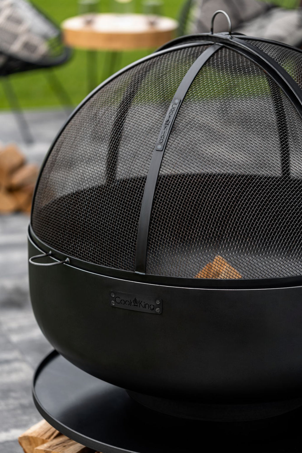 Cook King Palermo XXL 60cm Fire Bowl, outdoor lifestyle shot 3