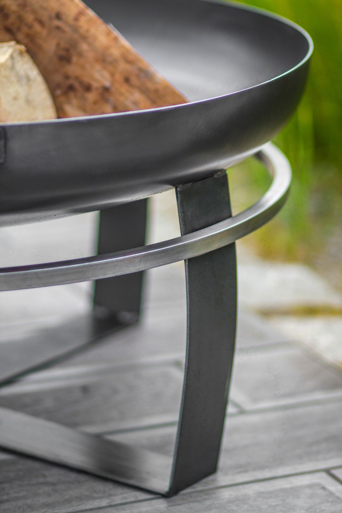 Cook King Viking 60cm Fire Bowl, outdoor lifestyle shot 4