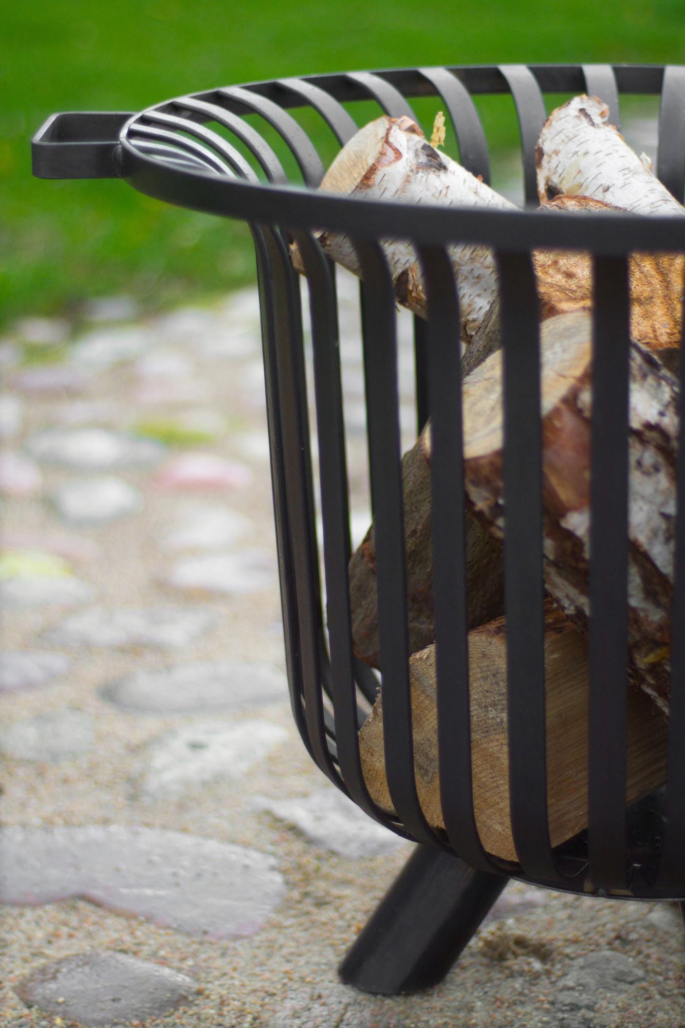 Cook King Fire Basket VERONA, outdoor lifestyle shot 4