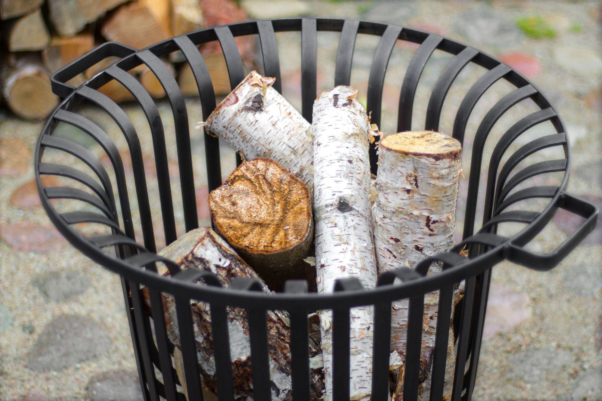 Cook King Fire Basket VERONA, outdoor lifestyle shot 5