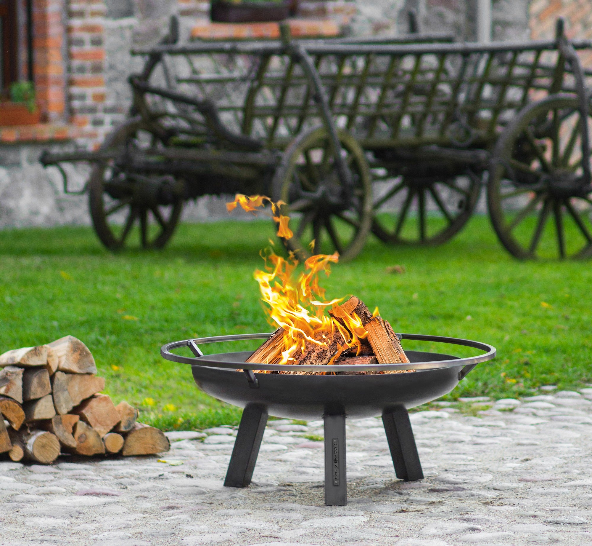 Cook King Porto 60cm Fire Bowl, outdoor lifestyle shot 6