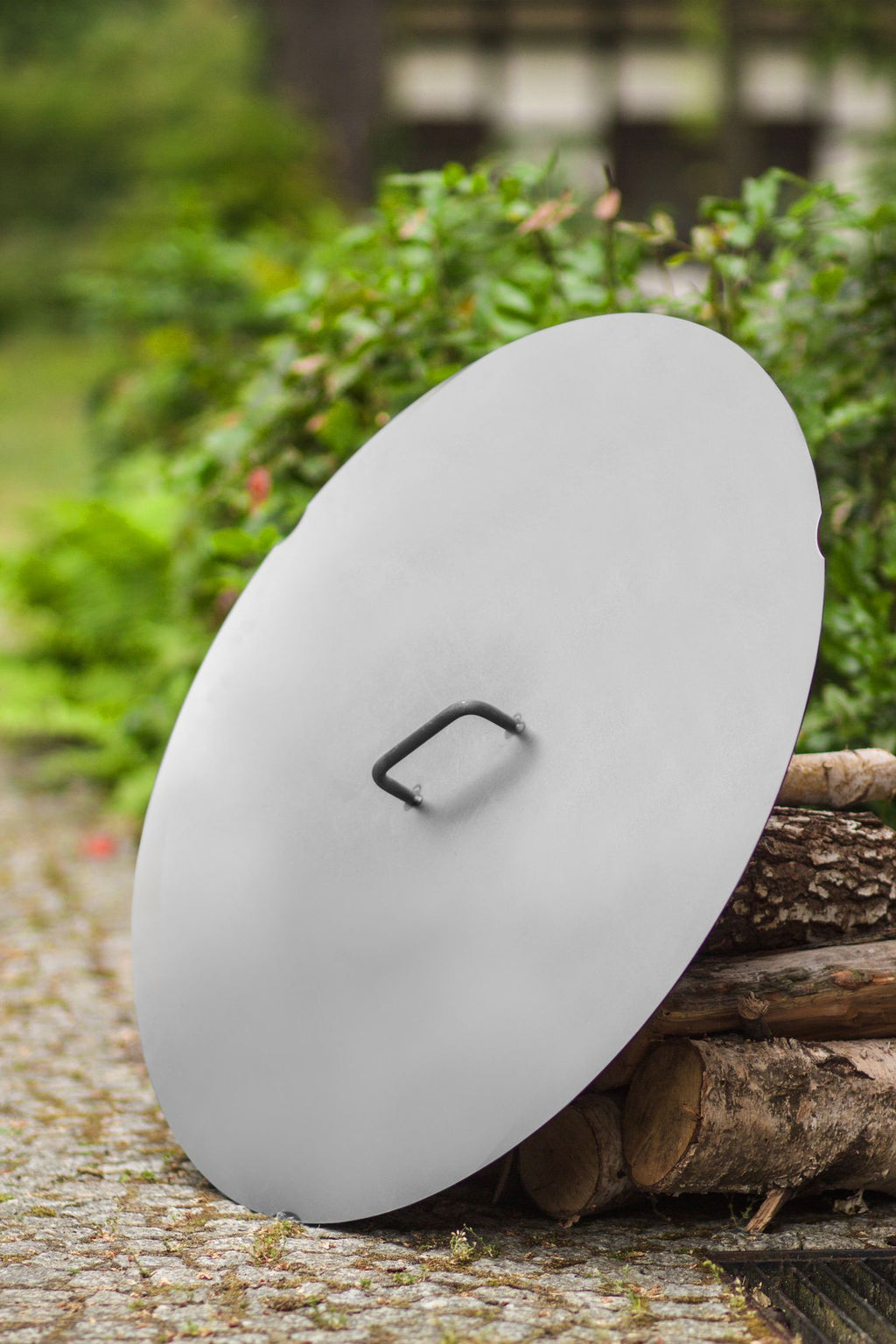 Cook King 62,0 cm Lid for Fire Bowl, outdoor lifestyle shot 5