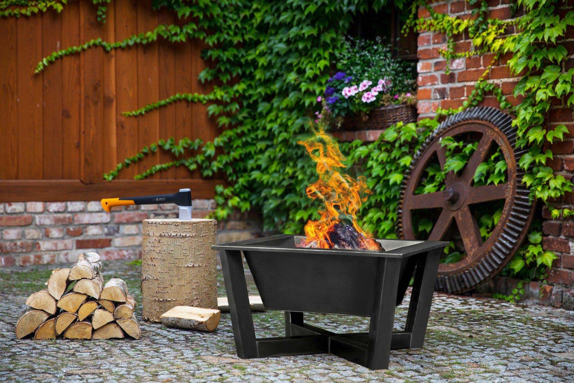 Cook King Brasil 70x70cm Fire Bowl, outdoor lifestyle shot 5