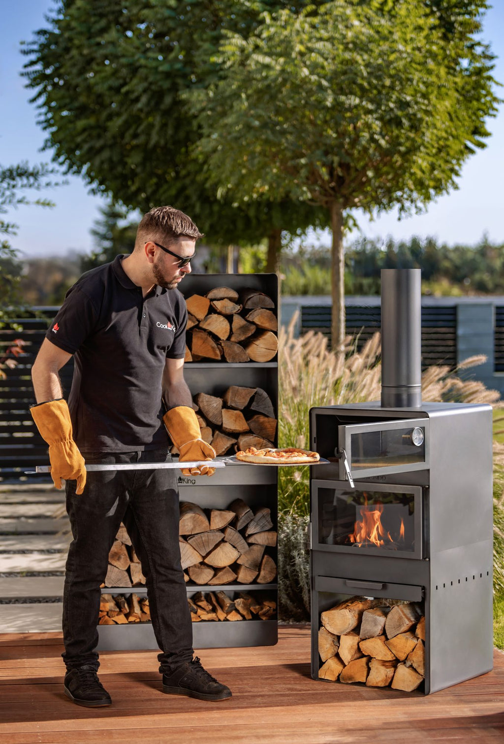 Cook King Vento Garden Stove with Oven and Log Storage photograph 12